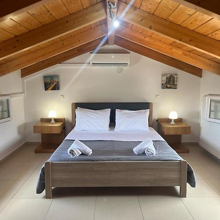 דירות Lefkáda Sofita Attic מראה חיצוני תמונה